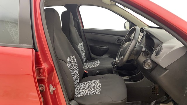 Second-hand 2018 Renault KWID 1.0 RXT for sale in Ahmedabad-15