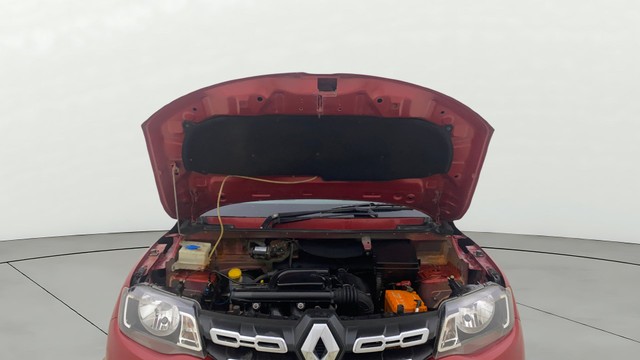 Second-hand 2018 Renault KWID 1.0 RXT for sale in Ahmedabad-9