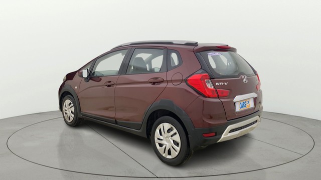 Second-hand 2017 Honda WR-V i-VTEC S for sale in Ahmedabad-4