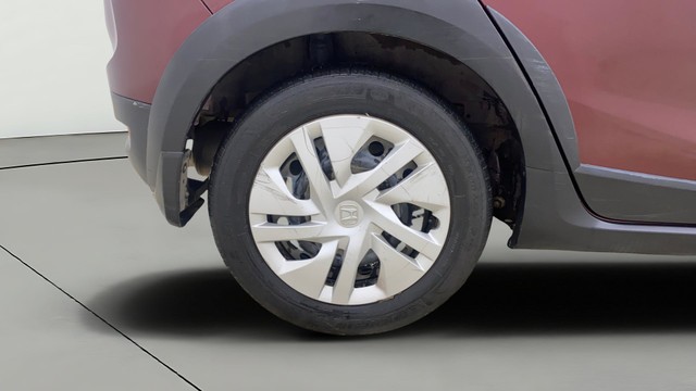 Second-hand 2017 Honda WR-V i-VTEC S for sale in Ahmedabad-24