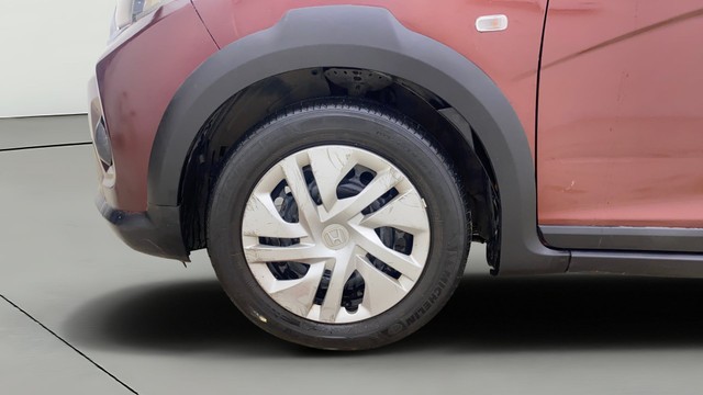 Second-hand 2017 Honda WR-V i-VTEC S for sale in Ahmedabad-25