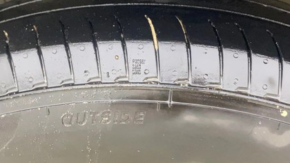 Maruti Swift LXI Second-hand 2016 Maruti Swift LXI for sale in Ahmedabad