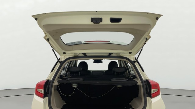 Second-hand 2021 Mahindra XUV300 W8 Diesel BSVI for sale in Ahmedabad-20