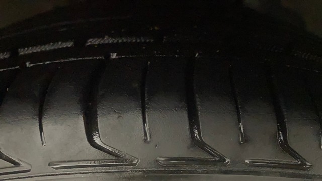 Second-hand 2020 Ford Figo 1.2P Titanium MT for sale in Bangalore-29