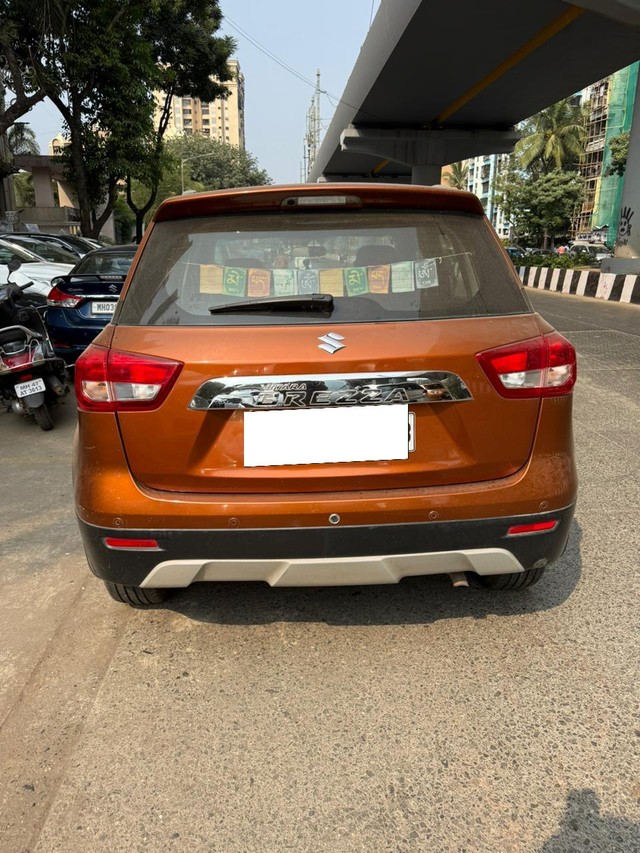 Second-hand 2018 Maruti Suzuki Vitara Brezza ZDi AMT for sale in Mumbai-1