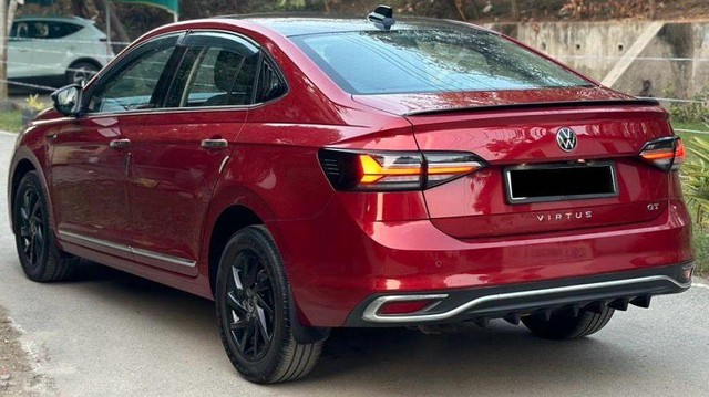 Second-hand 2023 Volkswagen Virtus GT Plus DSG ES for sale in New Delhi-5