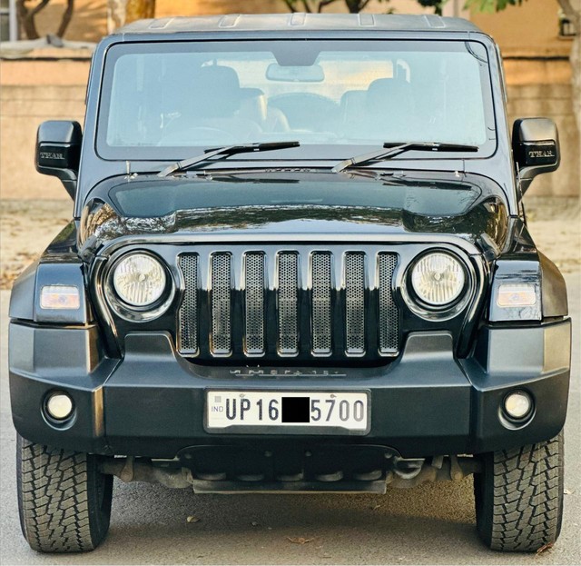 Second-hand 2024 Mahindra Thar LX Hard Top Diesel AT for sale in New Delhi-7