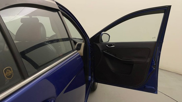 Second-hand 2017 Tata Zest Revotron 1.2 XT for sale in Bangalore-16