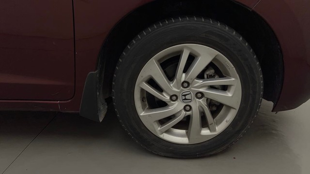 Second-hand 2016 Honda Jazz VX for sale in Mysore-17