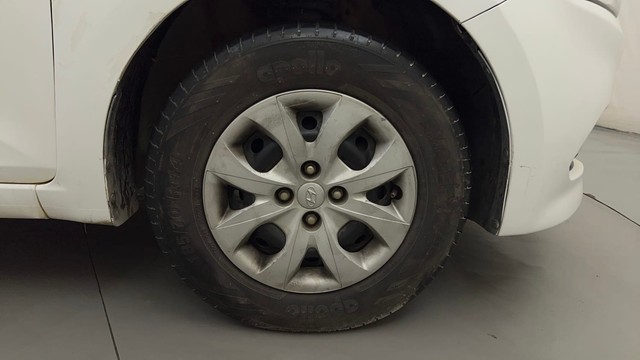 Second-hand 2017 Hyundai i20 Sportz 1.2 for sale in Mysore-17