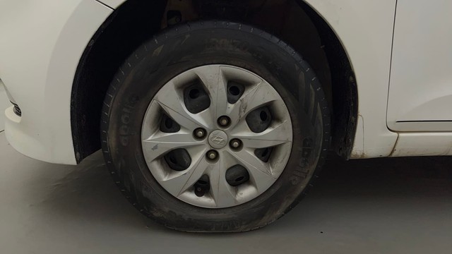 Second-hand 2017 Hyundai i20 Sportz 1.2 for sale in Mysore-20