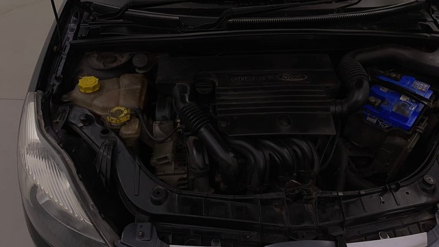 Second-hand 2011 Ford Figo Ambiente BSIV for sale in Bangalore-32