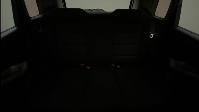 Second-hand 2011 Ford Figo Ambiente BSIV for sale in Bangalore-24