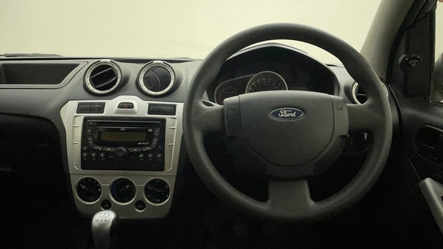 Second-hand 2011 Ford Figo Ambiente BSIV for sale in Bangalore-29