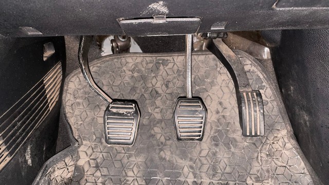 Second-hand 2011 Ford Figo Ambiente BSIV for sale in Bangalore-14