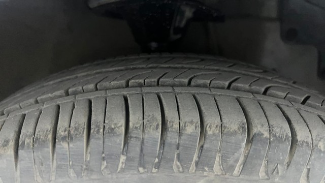 Second-hand 2012 Hyundai EON Magna for sale in Hyderabad-25