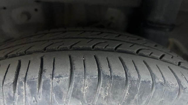 Second-hand 2012 Hyundai EON Magna for sale in Hyderabad-27