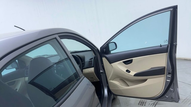 Second-hand 2012 Hyundai EON Magna for sale in Hyderabad-16