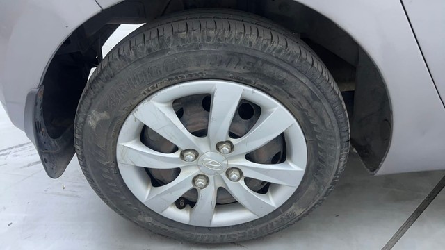 Second-hand 2012 Hyundai EON Magna for sale in Hyderabad-18