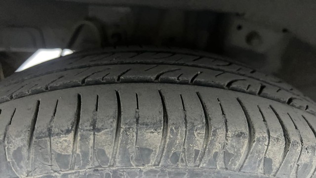 Second-hand 2012 Hyundai EON Magna for sale in Hyderabad-26