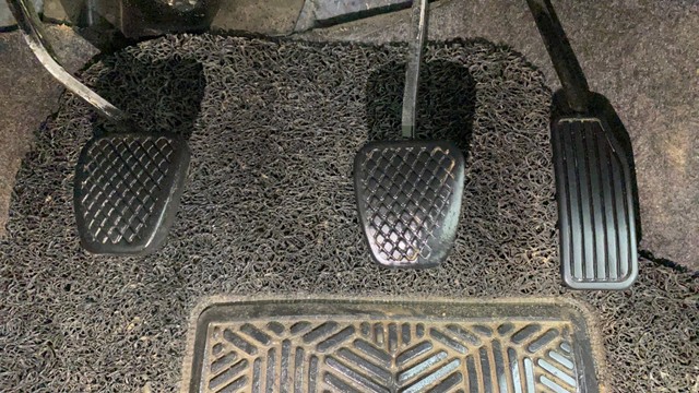 Second-hand 2014 Honda Brio S MT for sale in Gurgaon-14