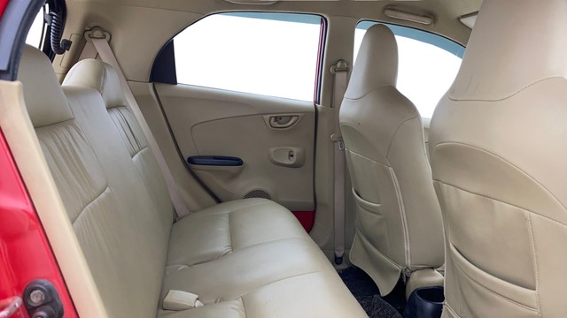 Second-hand 2014 Honda Brio S MT for sale in Gurgaon-16