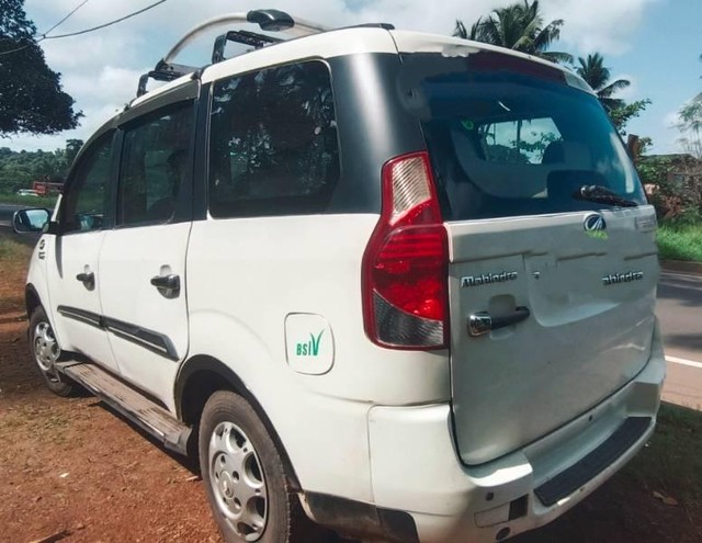 Second-hand 2017 Mahindra Xylo H4 for sale in Kankavli-1