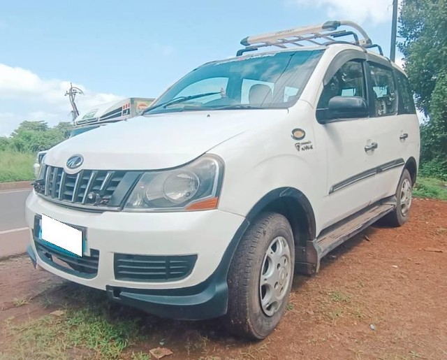 Second-hand 2017 Mahindra Xylo H4 for sale in Kankavli-2