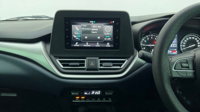 Second-hand 2024 Maruti Suzuki Baleno Zeta for sale in Ahmedabad-23