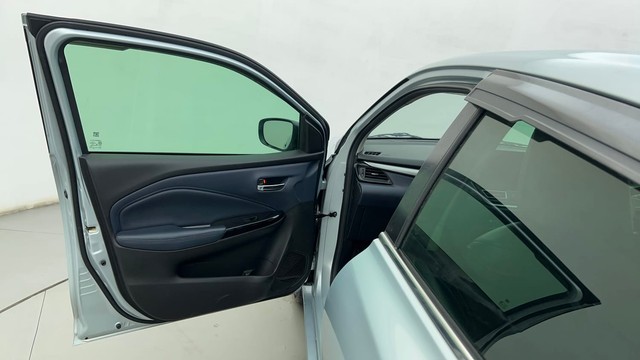 Second-hand 2024 Maruti Suzuki Baleno Zeta for sale in Ahmedabad-28