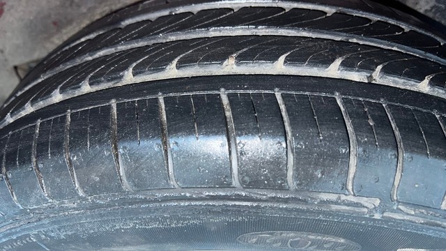 Second-hand 2015 Hyundai i20 Sportz 1.2 for sale in Lucknow-31