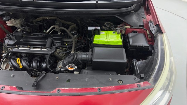 Second-hand 2015 Hyundai i20 Sportz 1.2 for sale in Lucknow-38