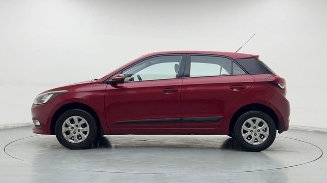 Second-hand 2015 Hyundai i20 Sportz 1.2 for sale in Lucknow-6