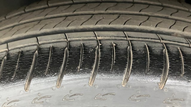 Second-hand 2022 Honda City 1.5 V MT Exclusive for sale in Kolkata-39