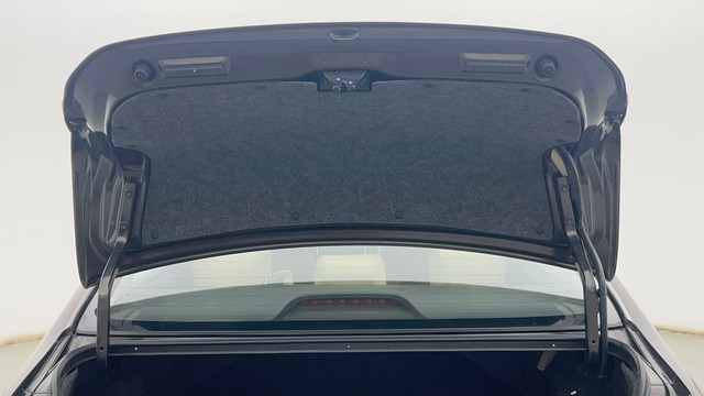 Second-hand 2022 Honda City 1.5 V MT Exclusive for sale in Kolkata-36