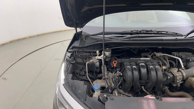 Second-hand 2022 Honda City 1.5 V MT Exclusive for sale in Kolkata-30