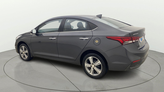 Second-hand 2019 Hyundai Verna VTVT 1.6 SX Option for sale in Bangalore-4