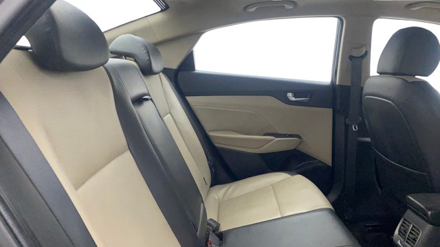 Second-hand 2019 Hyundai Verna VTVT 1.6 SX Option for sale in Bangalore-16