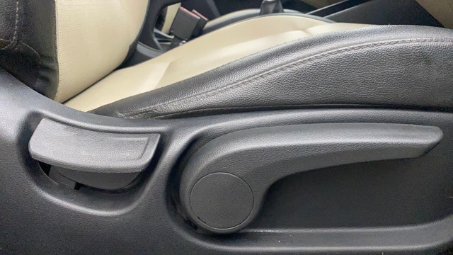 Second-hand 2019 Hyundai Verna VTVT 1.6 SX Option for sale in Bangalore-18