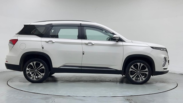 Second-hand 2021 MG Hector Plus 1.5 Turbo Sharp Pro 7 Str BSVI for sale in New Delhi-2
