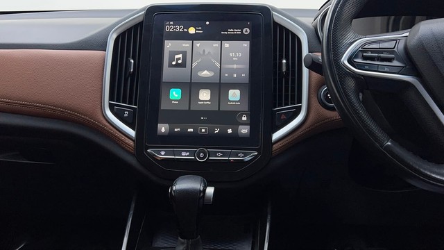 Second-hand 2021 MG Hector Plus 1.5 Turbo Sharp Pro 7 Str BSVI for sale in New Delhi-25