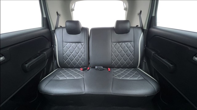 Second-hand 2021 Maruti Wagon R VXI 1.2 for sale in Ghaziabad-28