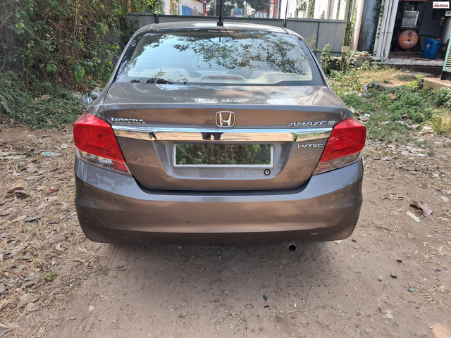 Second-hand 2013 Honda Amaze VX Petrol for sale in Kollam-2