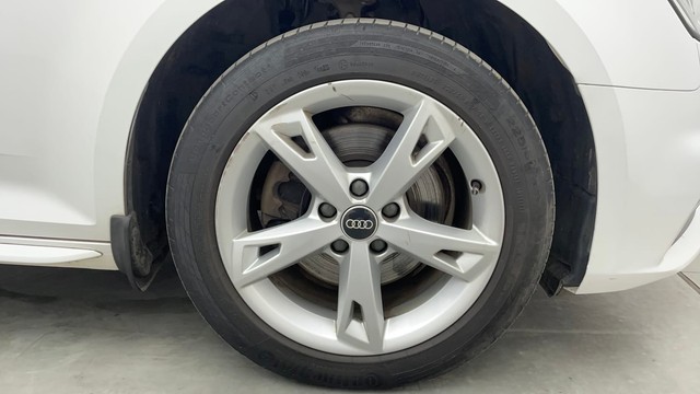 Second-hand 2017 Audi A4 30 TFSI Premium Plus for sale in Chennai-17