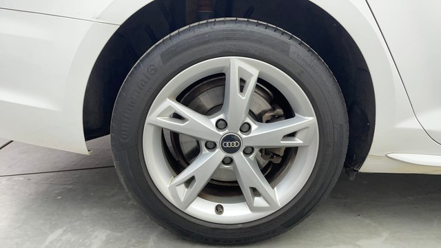 Second-hand 2017 Audi A4 30 TFSI Premium Plus for sale in Chennai-18