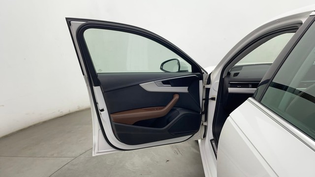 Second-hand 2017 Audi A4 30 TFSI Premium Plus for sale in Chennai-26