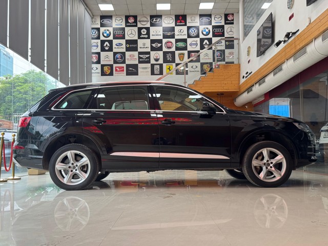 Second-hand 2018 Audi Q7 45 TDI Quattro Technology for sale in Noida-1
