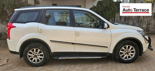 Second-hand 2017 Mahindra XUV500 W6 2WD for sale in Bhubaneswar-2