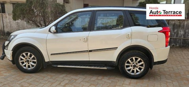 Second-hand 2017 Mahindra XUV500 W6 2WD for sale in Bhubaneswar-3