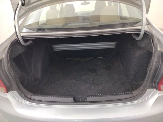 Second-hand 2016 Volkswagen Vento 1.5 Highline Plus AT 16 Alloy for sale in Coimbatore-9